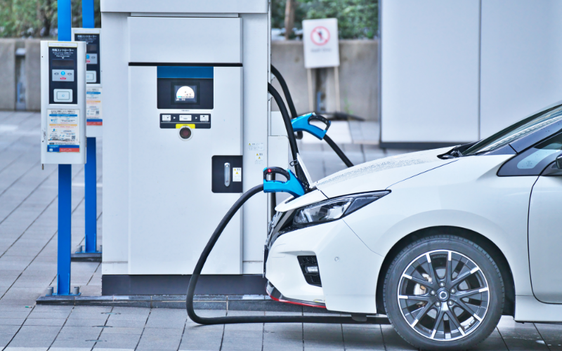 電気自動車（EV）の充電時間はどれくらい？