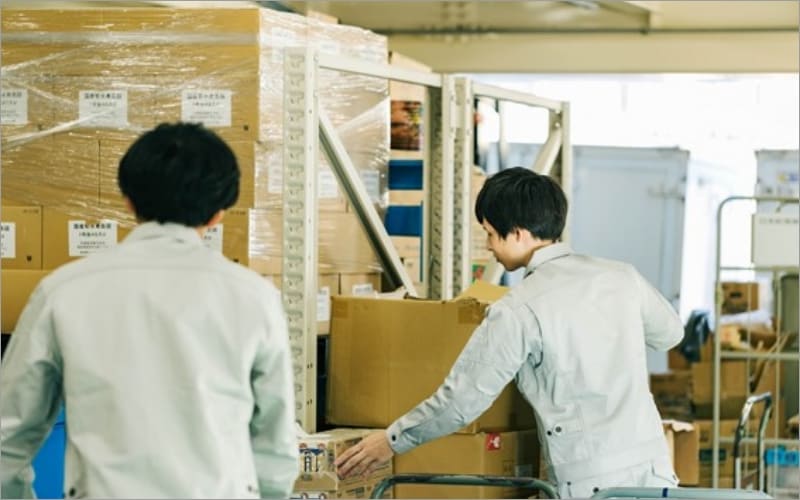 人力での重量物運搬は危険！安全対策で効率化を目指そう