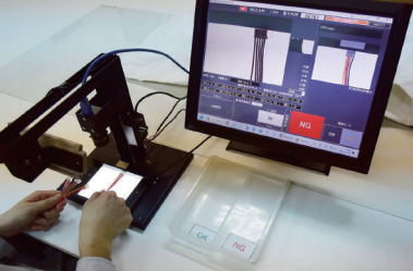 ハーネス配線色検査装置『Rakuiro Checker』