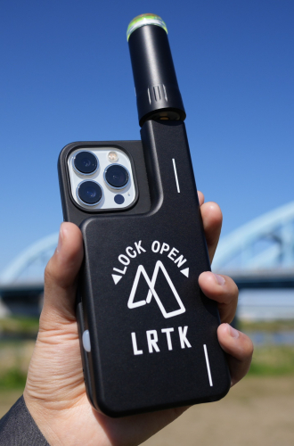 高精度測量デバイス『LRTK Phone』